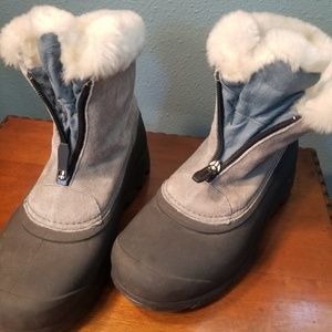 Sorel snow boots leather size 7
